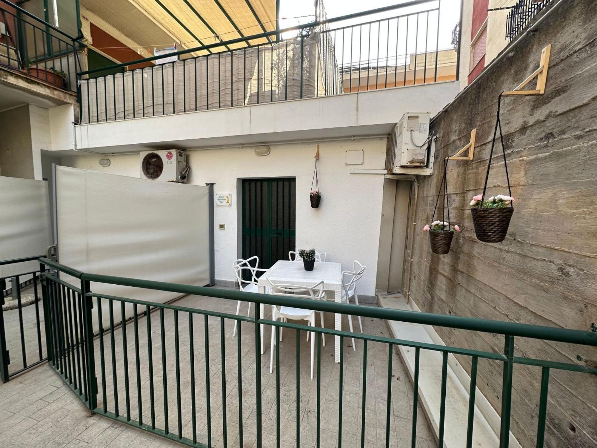 Nino'S Apartments Giardini Naxos Exterior foto