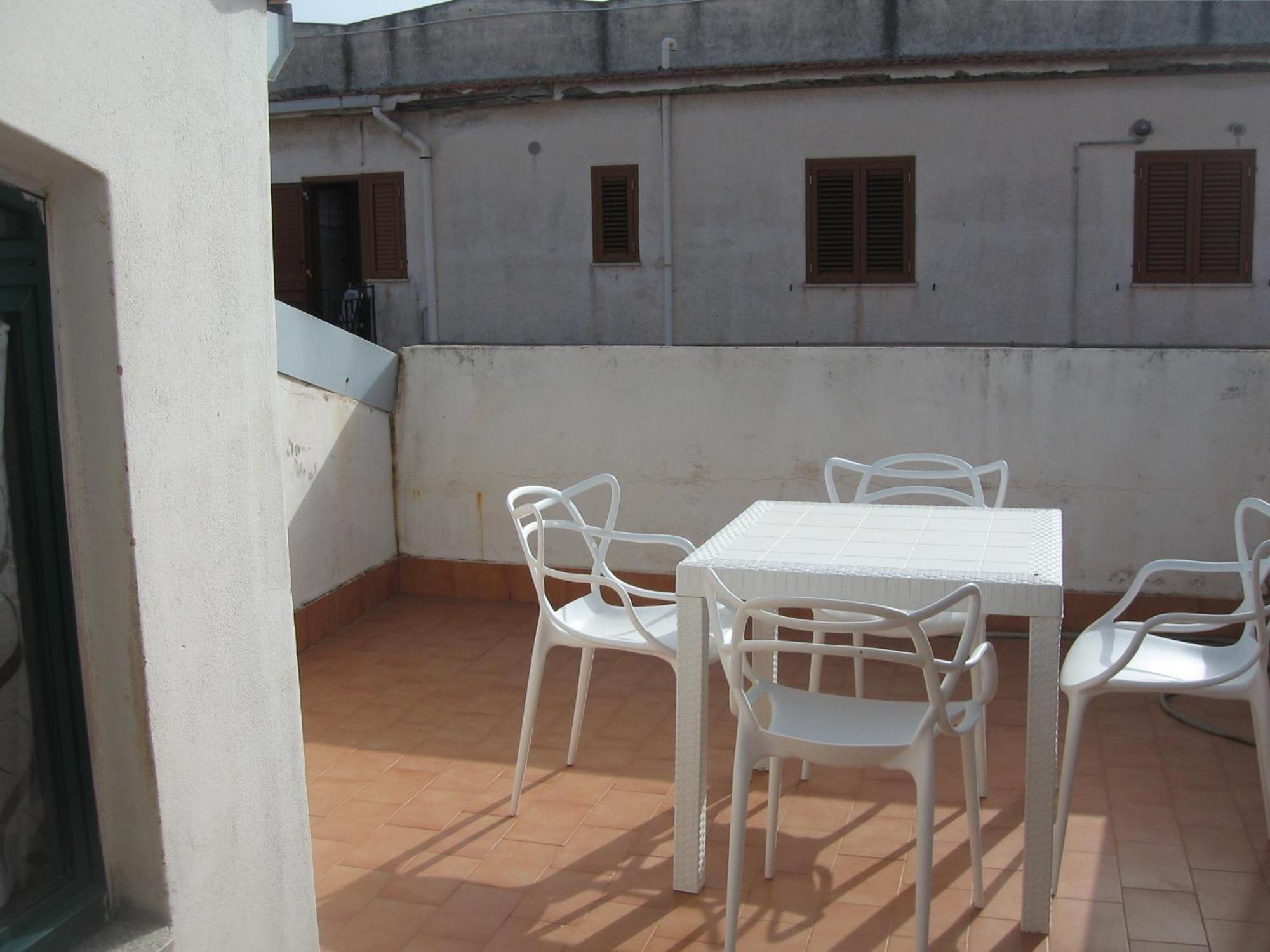 Nino'S Apartments Giardini Naxos Exterior foto